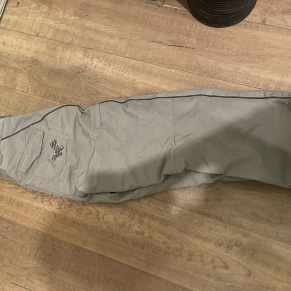Grey Columbia XS Women’s Snow Pants - Picture 3 of 11